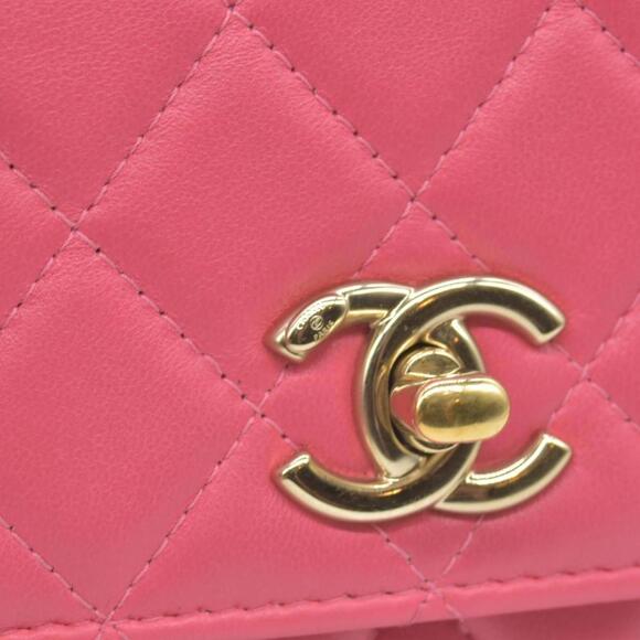 Chanel Lambskin Quilted Mini Trendy CC Wallet On Chain WOC - Picture 15 of 15